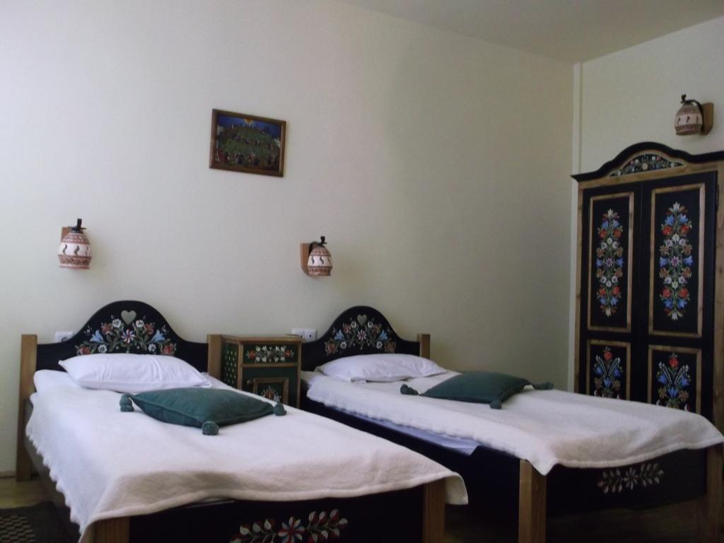 Pensiunea Sub Cetate Cisnădie Szoba fotó